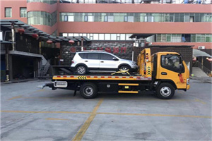 富锦汽车紧急补胎换胎救援