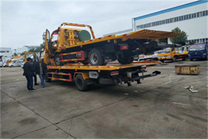 富锦同城汽车补胎